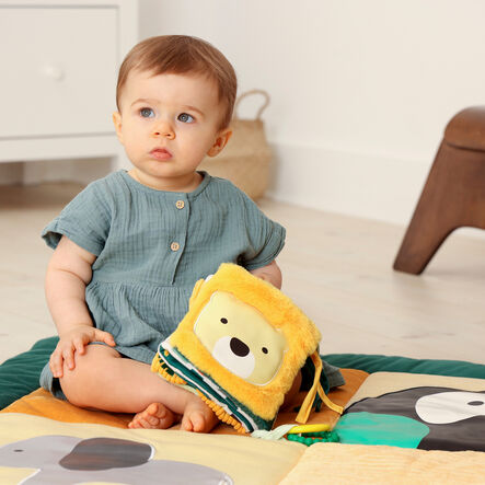 Safari Collection Baby Activity Book  hi\-res